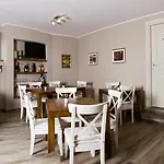 Andirivieni فندق مبيت وإفطار 4*