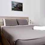 Andirivieni بيلاجيو