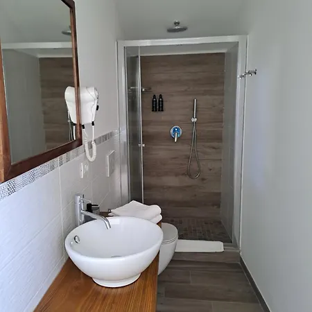 Andirivieni Bed & Breakfast 3*