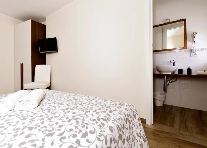 Alojamento de Acomodação e Pequeno-almoço Andirivieni