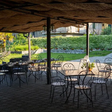 Andirivieni Bed & Breakfast 3*