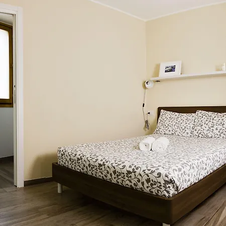 Andirivieni Μπελάτζιο